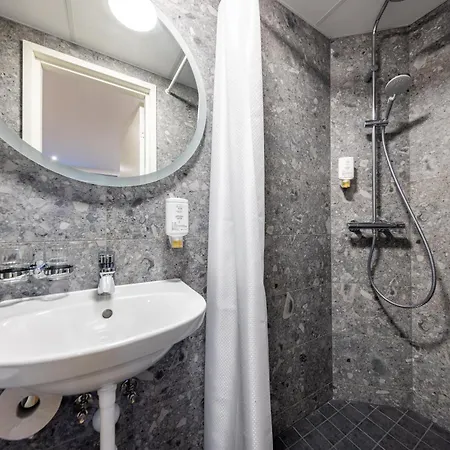 Saaremaa Rannahotell ' Otel