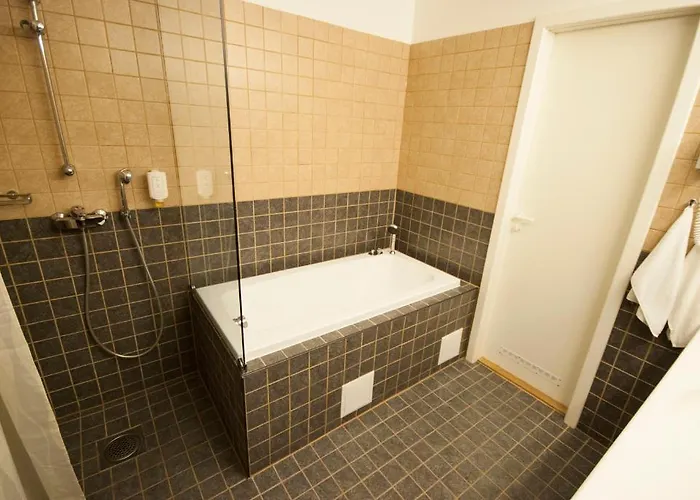 Saaremaa Rannahotell ' 3* Mändjala